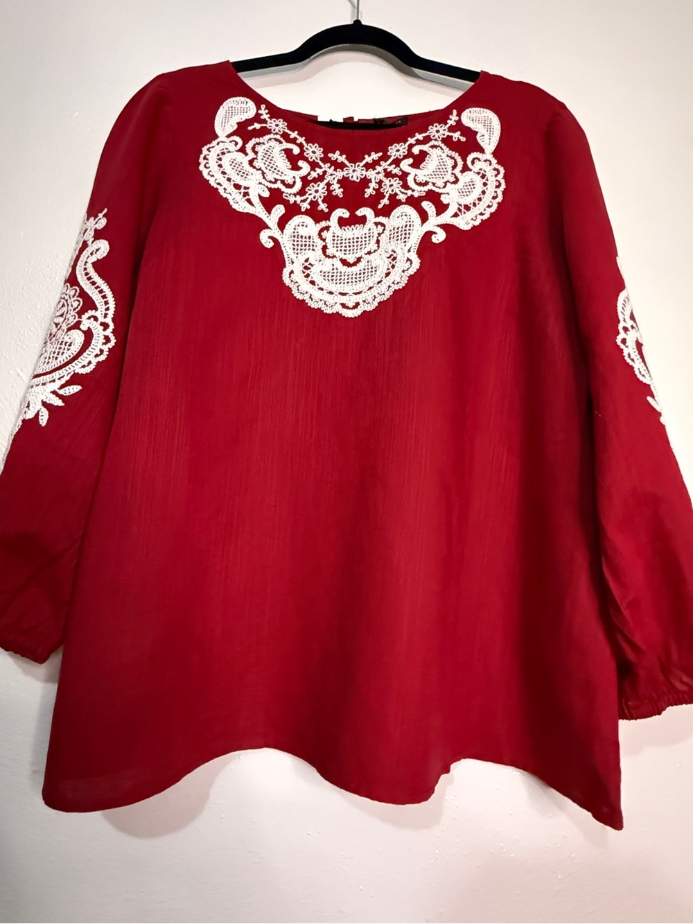 Talbot’s Red Linen-Cotton Top w/ White Embroidered Bodice & Sleeves. Sz XL NWT